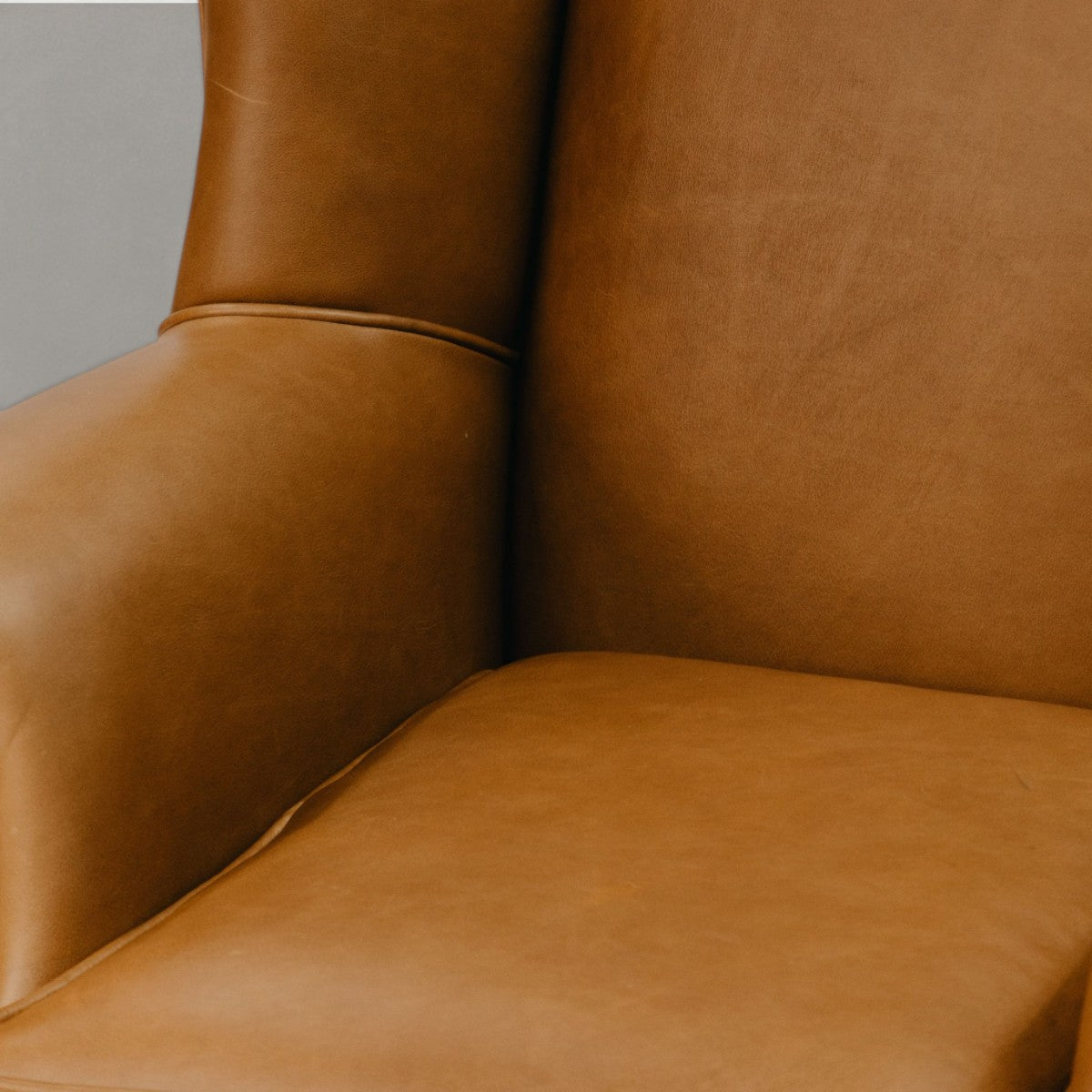 Orwyn Wingback