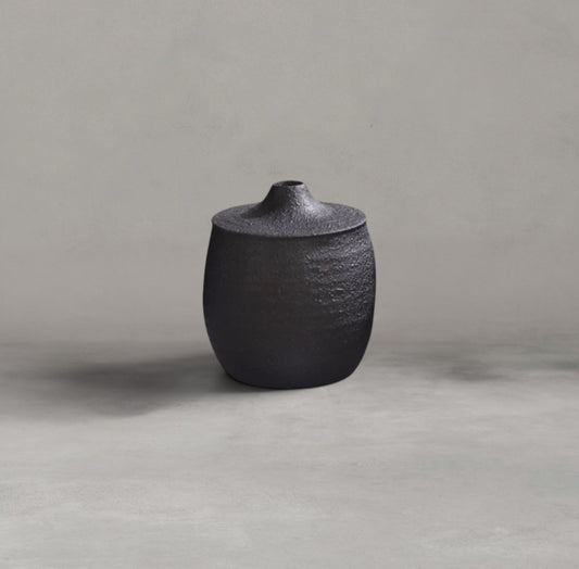 Kuro Vase | Small